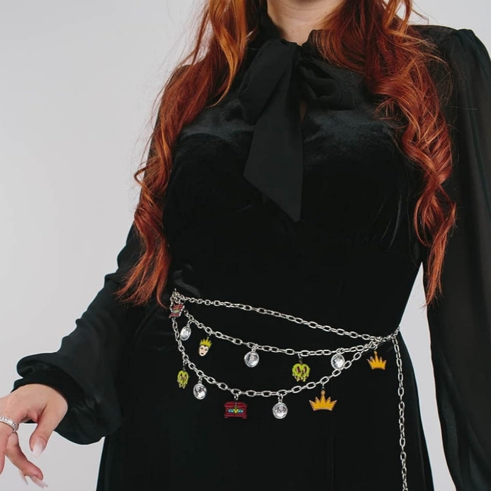 Buckle-Down - NEW Snow White Evil Queen Chain Belt with Charms Fits Up To 44.5"W